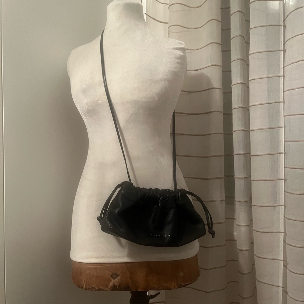 Black Leather Crossbody Bag Studio Amelia
